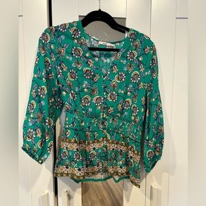 3 FOR $15 - WORN ONCE Ridley Button Scarf Print Blouse